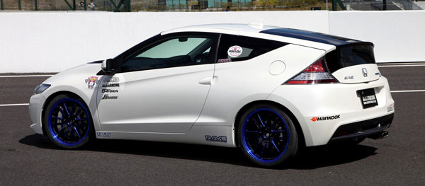 Honda CR-Z fitted with RAYS 57Ultimate SC-Spec cast wheels